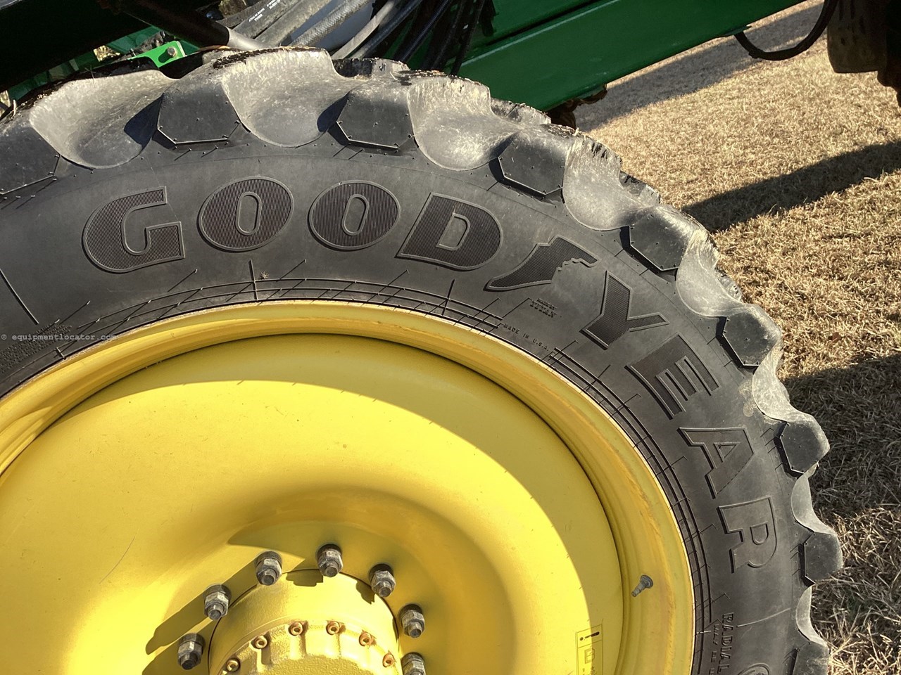 2025 John Deere 412R Image 10