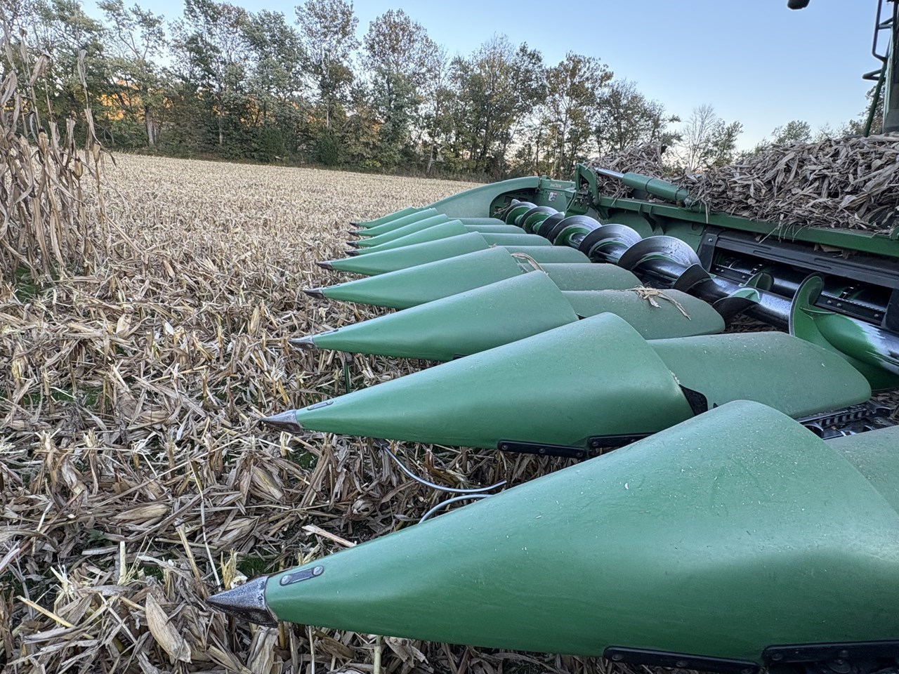 2020 John Deere 712FC Image 10