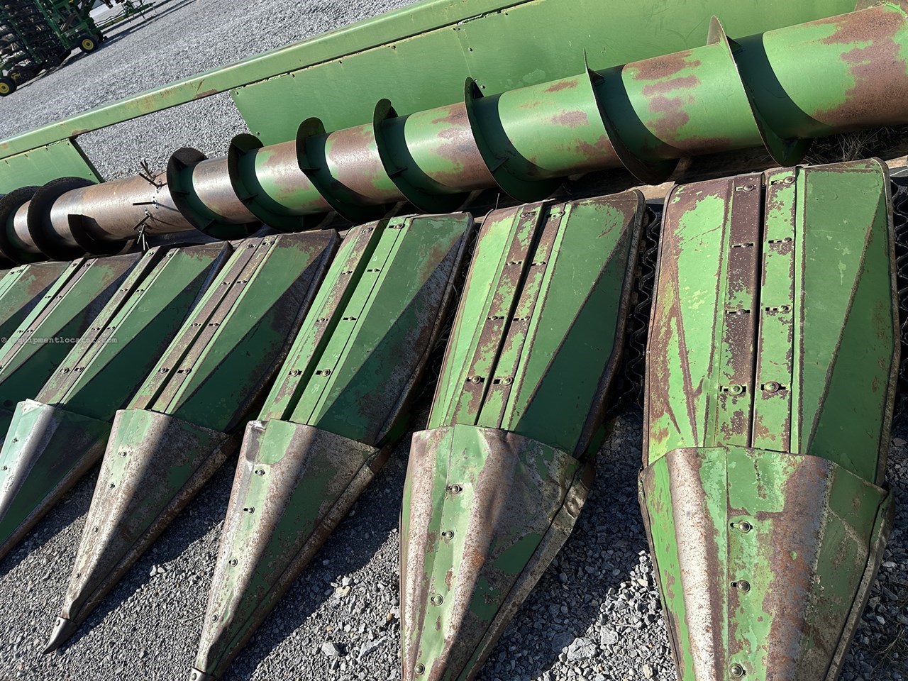 John Deere 454A Row Crop Header Image 10