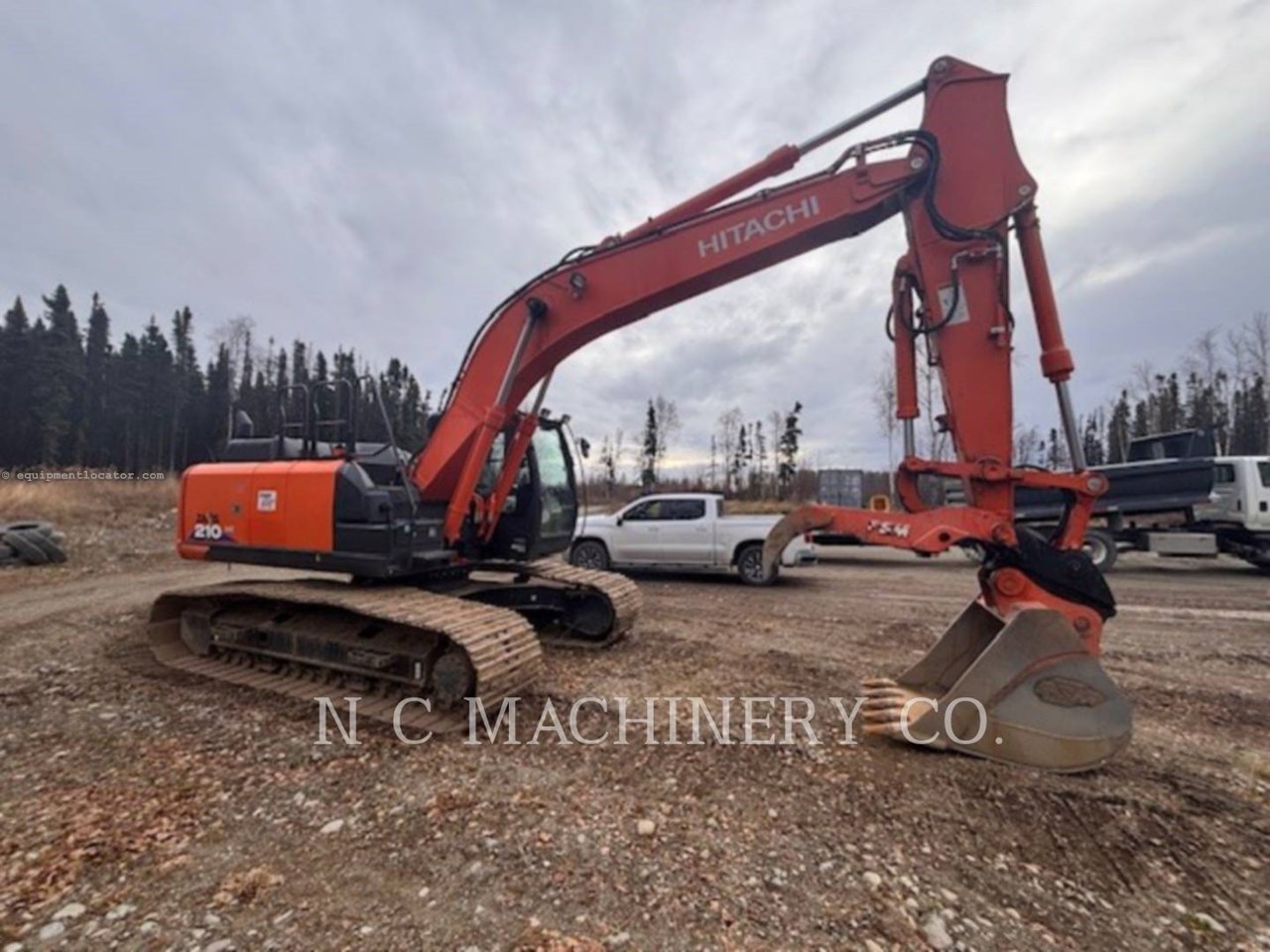 2019 Hitachi 210 Image 2