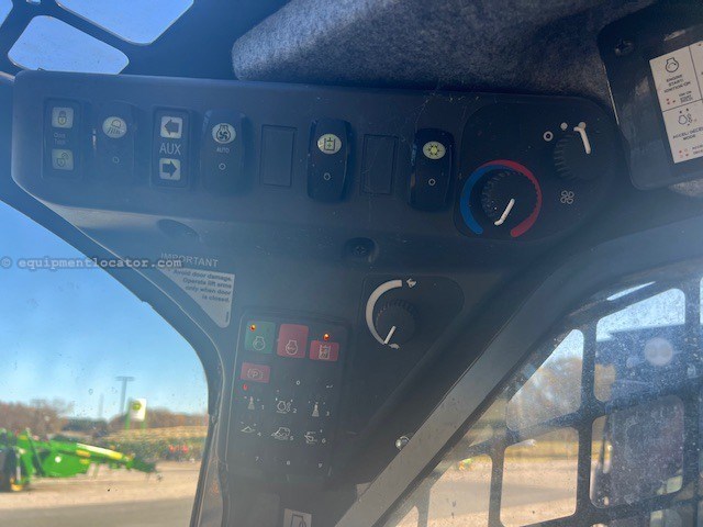 2024 John Deere 325G Image 10