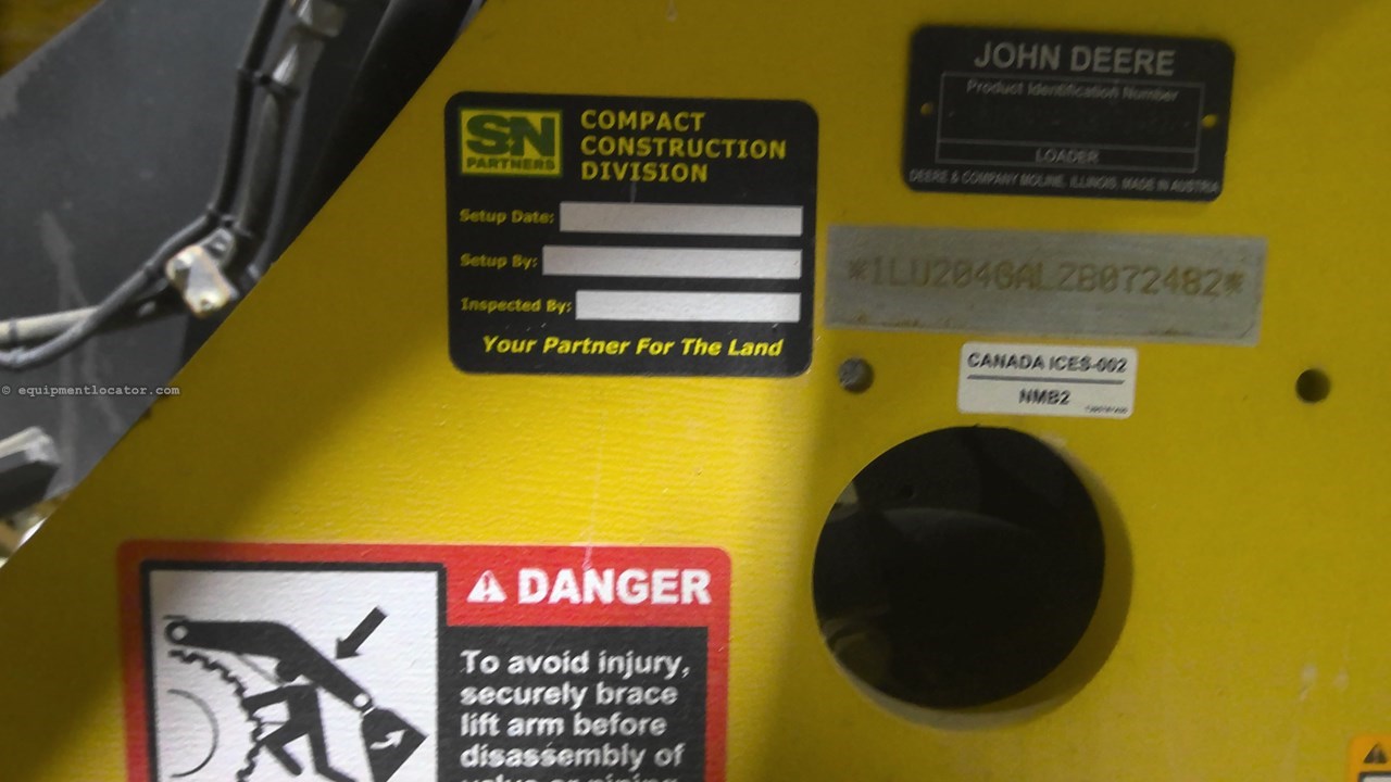 2023 John Deere 204 G Image 4