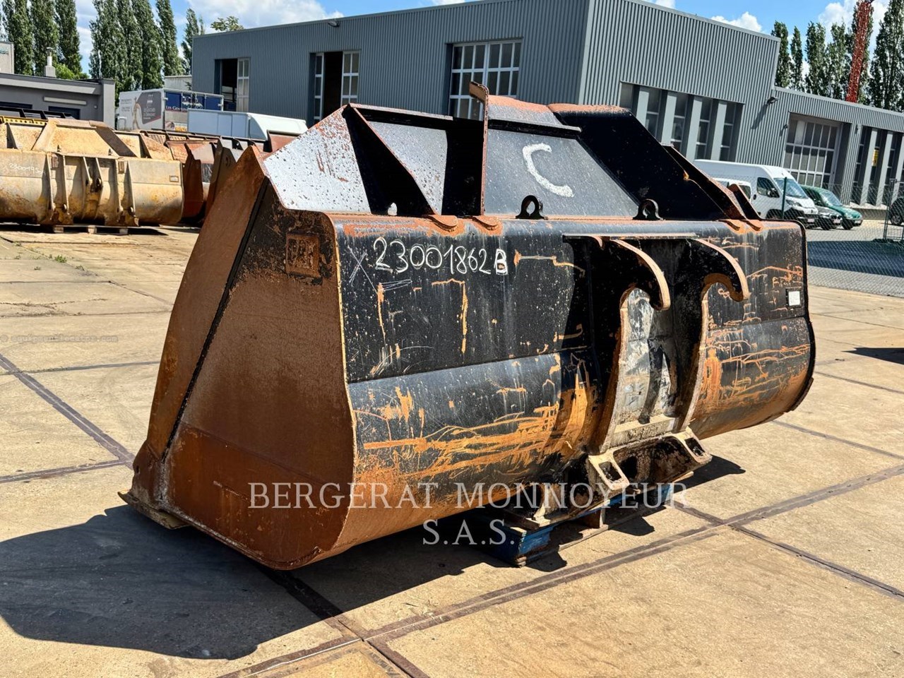 Caterpillar GP BUCKET/ 4.6M3 / WITH FUSION QUICK COUPLER Image 4