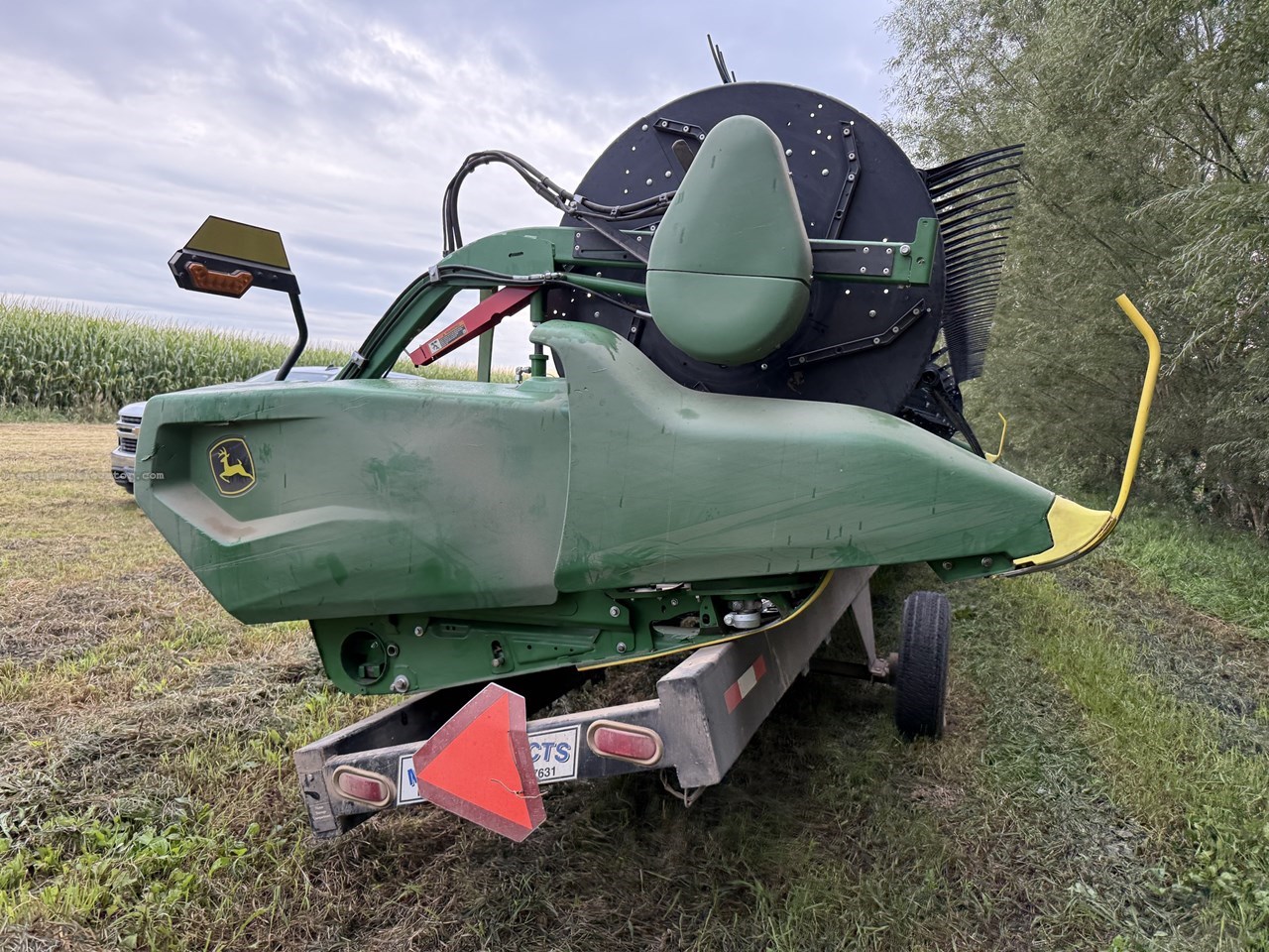 2022 John Deere RD30F Image 10