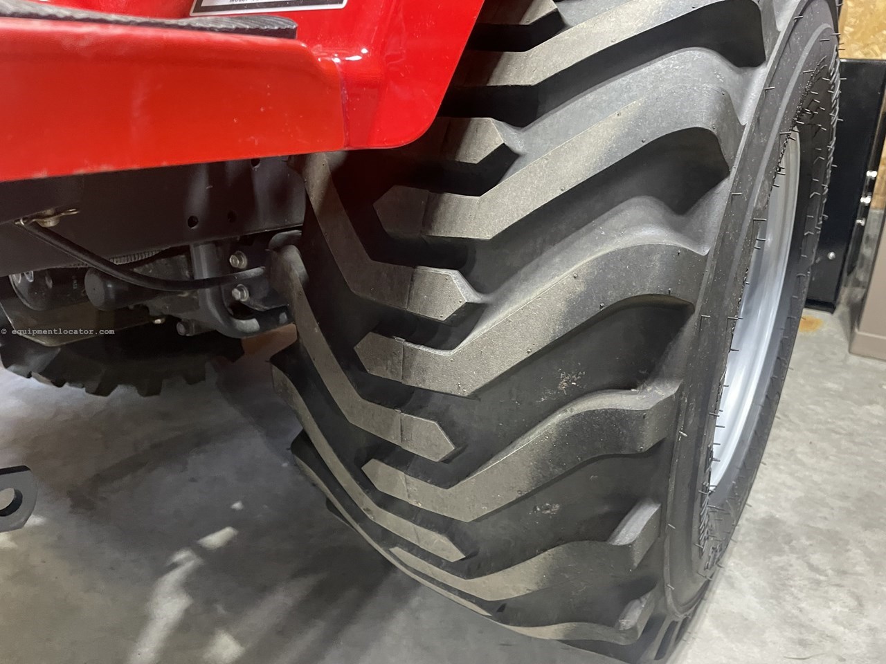 2018 Massey Ferguson GC1705 Image 31