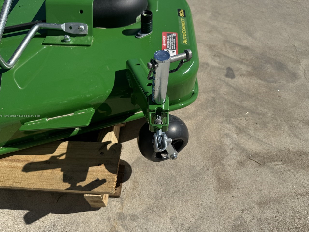 2025 John Deere 60D Image 16