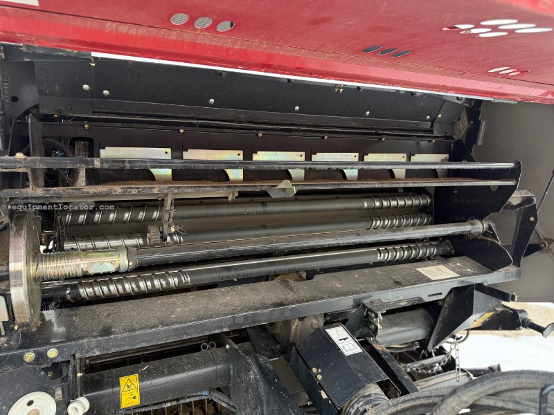 2021 Case IH RB565 Image 10