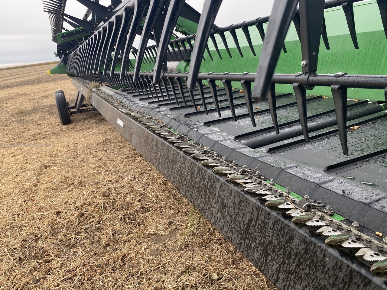 2018 John Deere 645FD Image 10