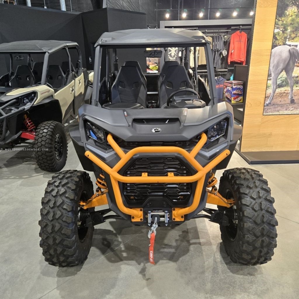 2026 Can-Am Commander MAX XT-P Image 2
