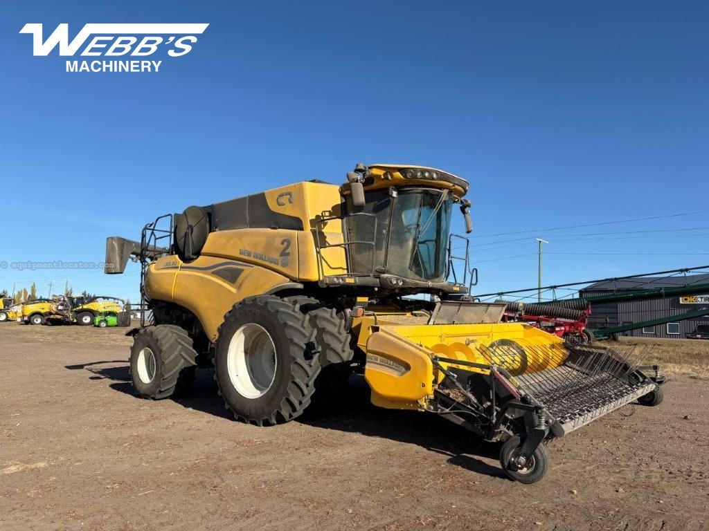 2025 New Holland CR9.90Z Image 3