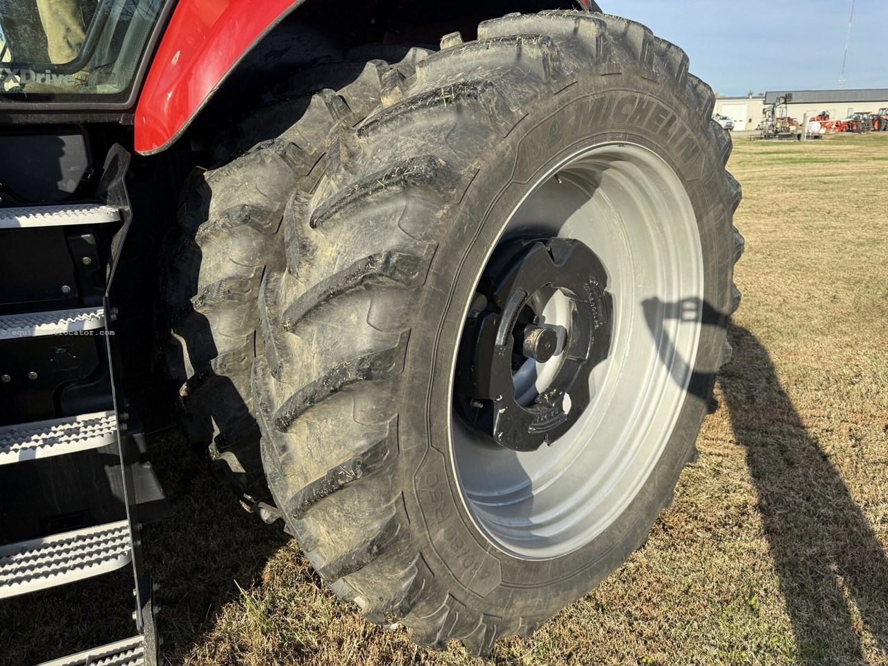 Case IH MAGNUM 310 AFS CONNECT CVX Image 2