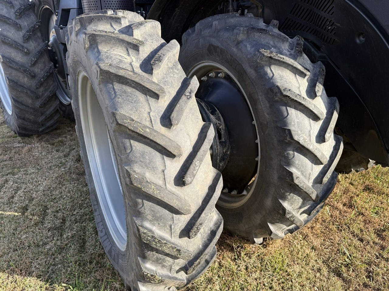 Case IH MAGNUM 310 AFS CONNECT CVX Image 5