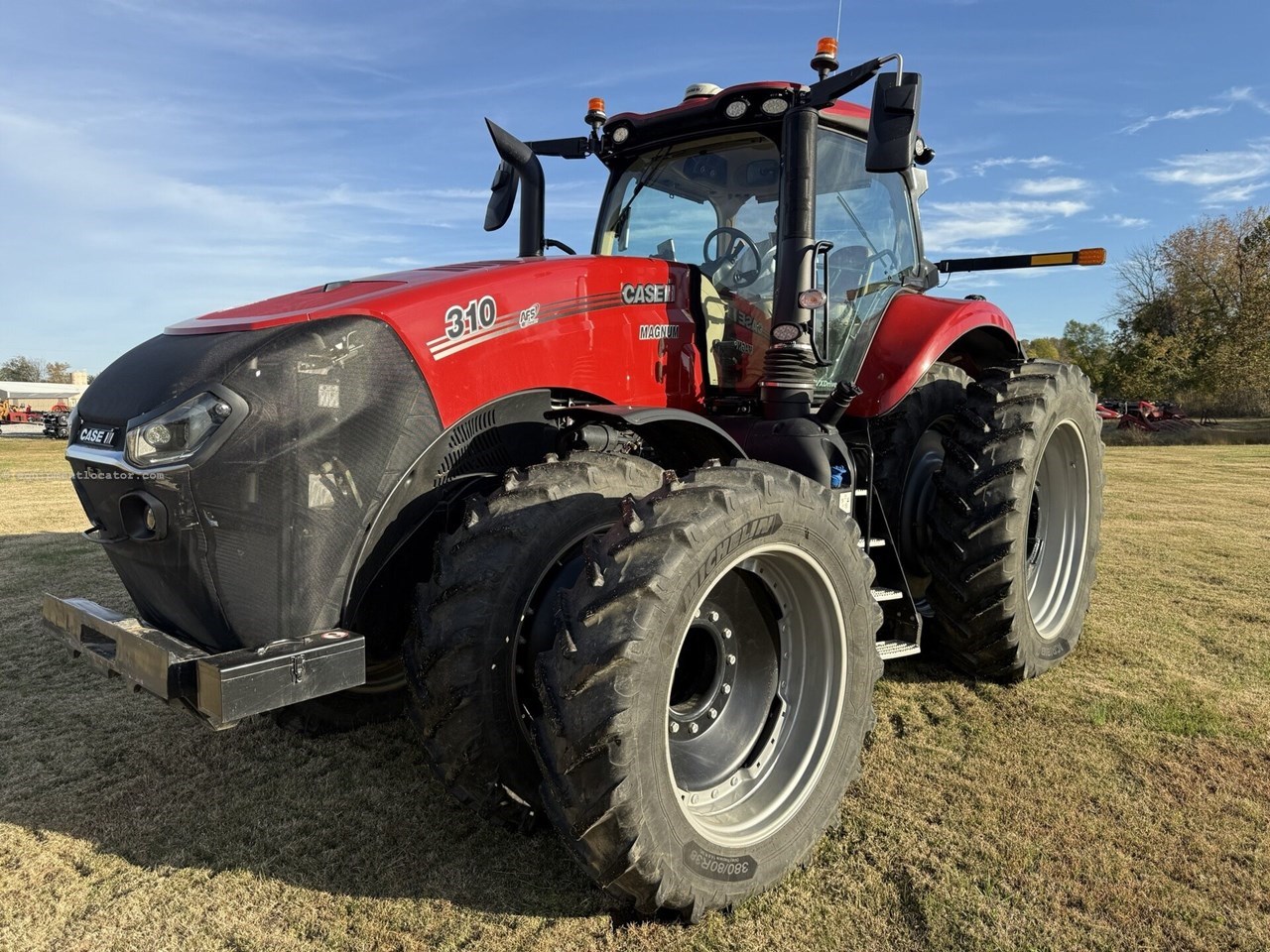 Case IH MAGNUM 310 AFS CONNECT CVX Image 16
