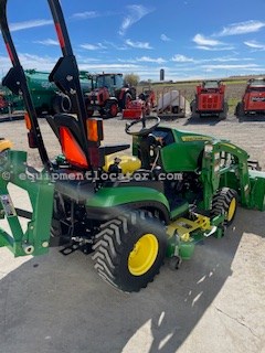 2018 John Deere 1025R Image 3