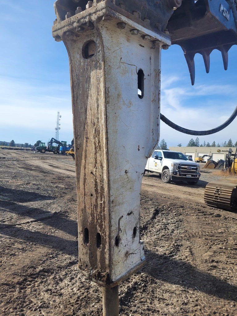 2012 John Deere 250G LC Image 10