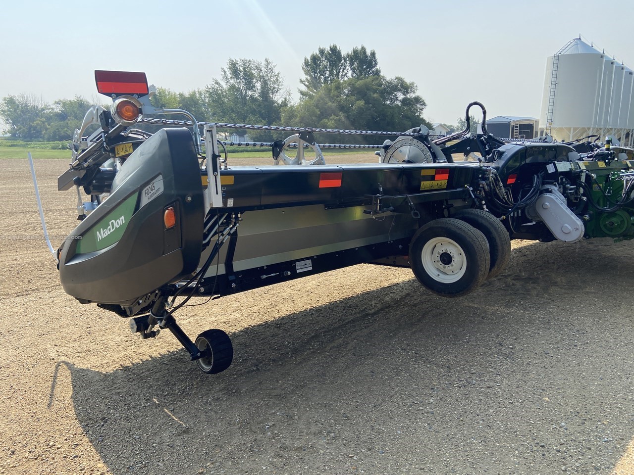 2023 MacDon FD245 Image 4