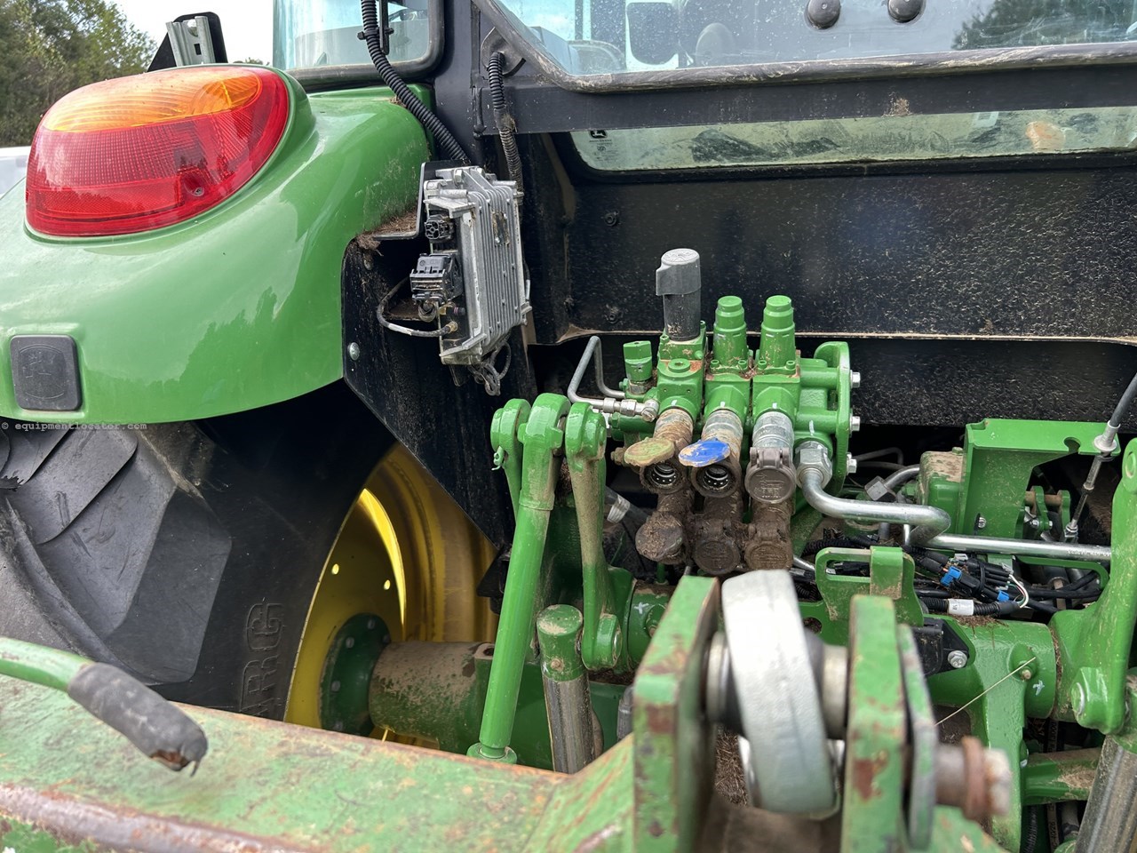 2024 John Deere 6135E Cab Image 10