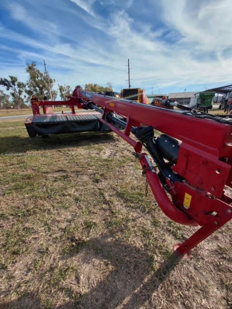 New Holland DB313R Discbine Image 2