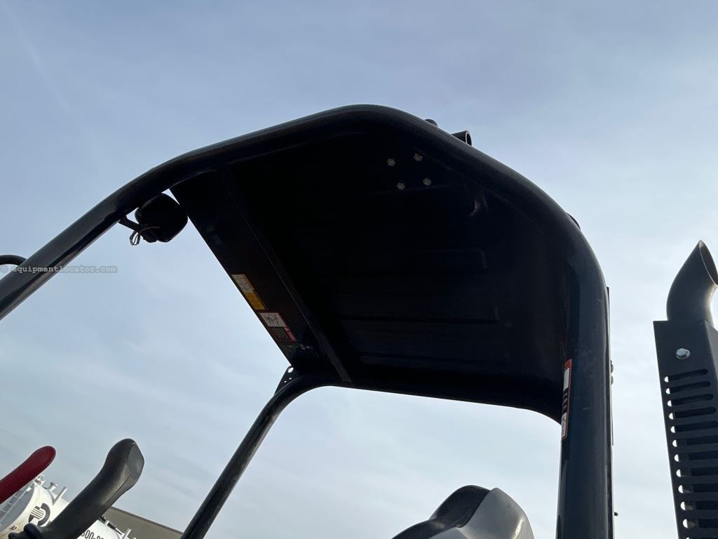 2022 John Deere 50G Image 30