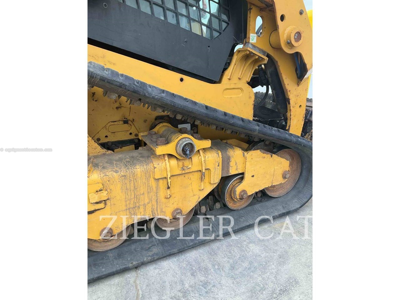 2021 Caterpillar 239D3 Image 10