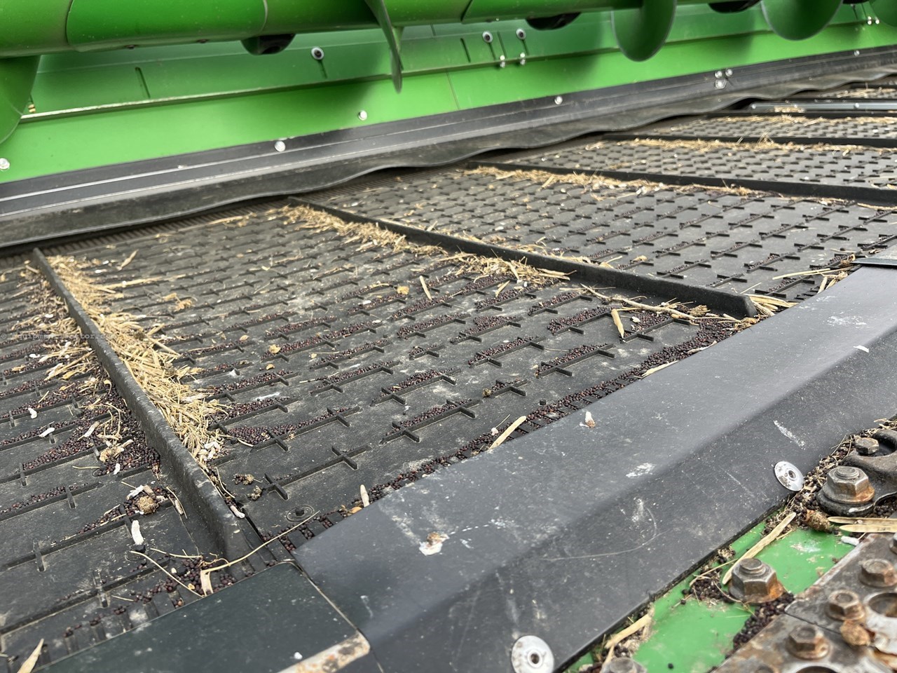 2022 John Deere HD45F Image 19