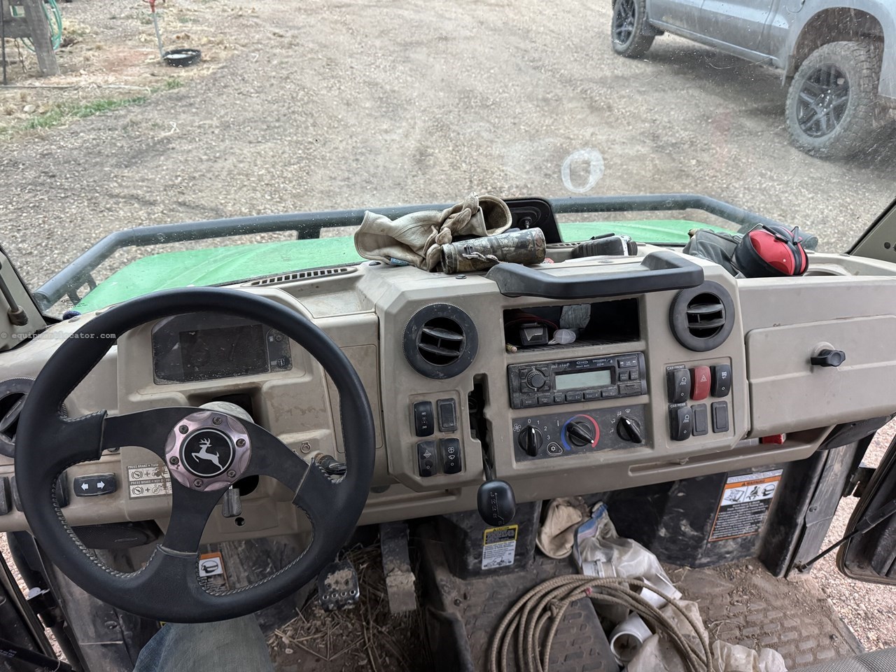 2022 John Deere XUV 835R Image 10