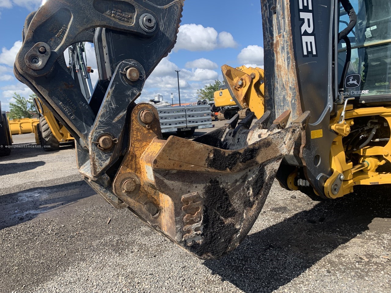 2021 John Deere 310SL Image 10