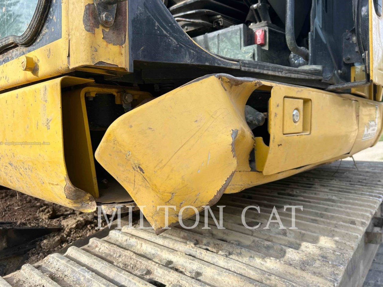 2015 Komatsu PC138USLC-10 Image 10