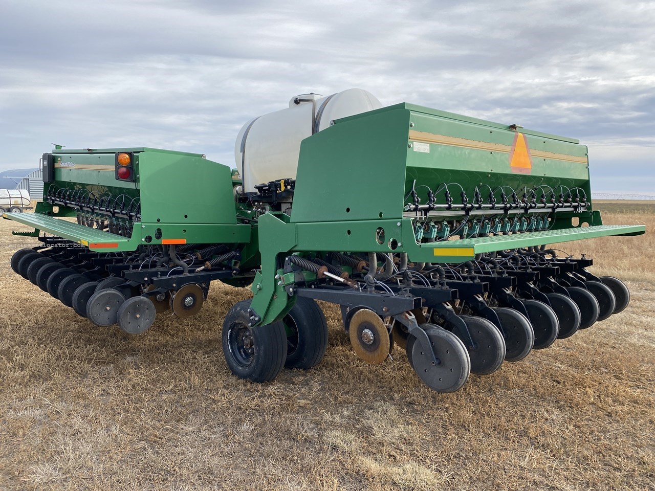 2005 Great Plains 3S3000 Image 10