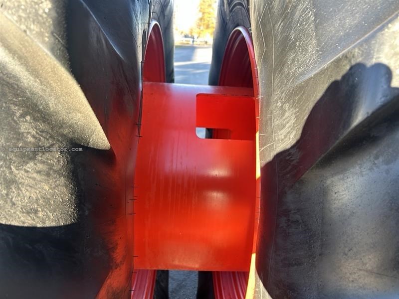 2016 CLAAS Xerion 5000 Trac Image 20