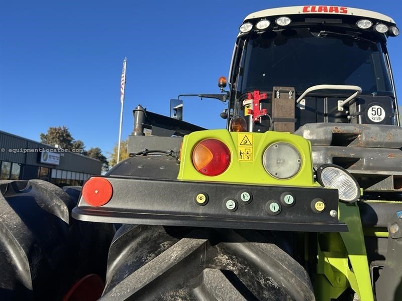 2016 CLAAS Xerion 5000 Trac Image 32