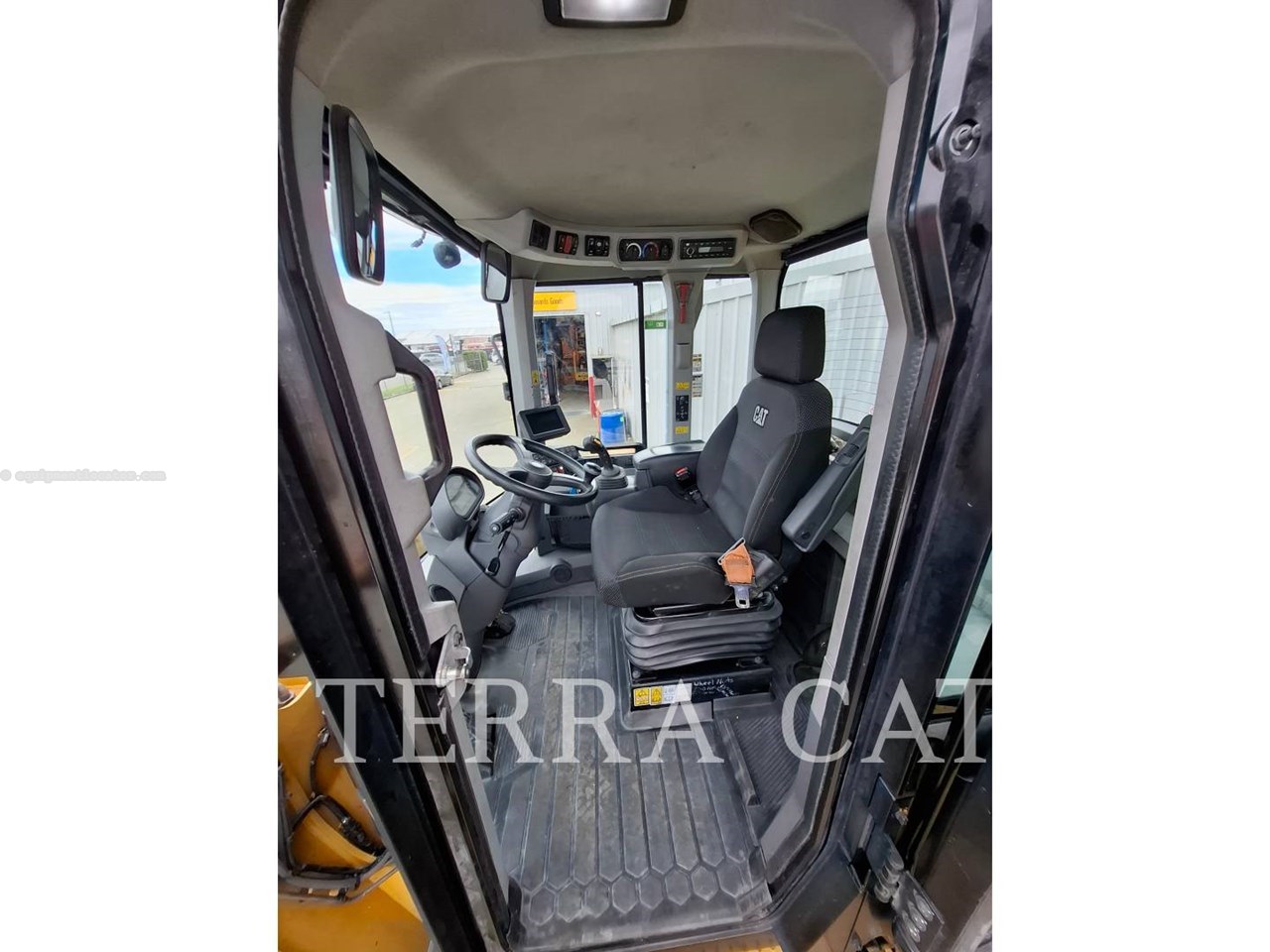 2021 Caterpillar 938K Image 10