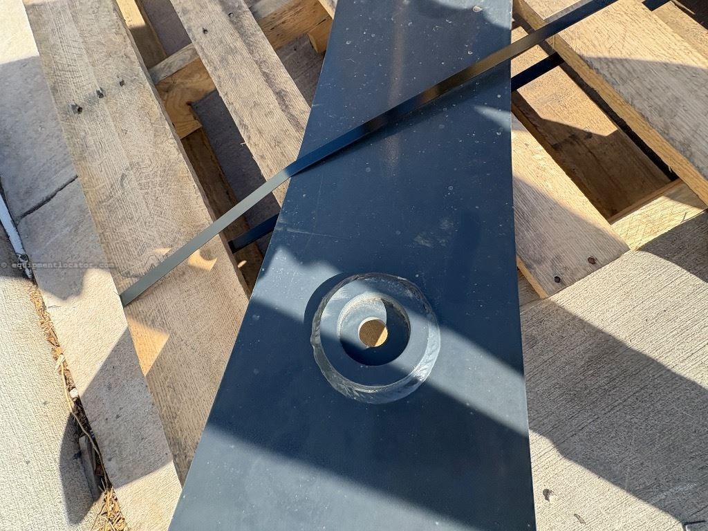 2024 John Deere BOOMPLATE Image 5