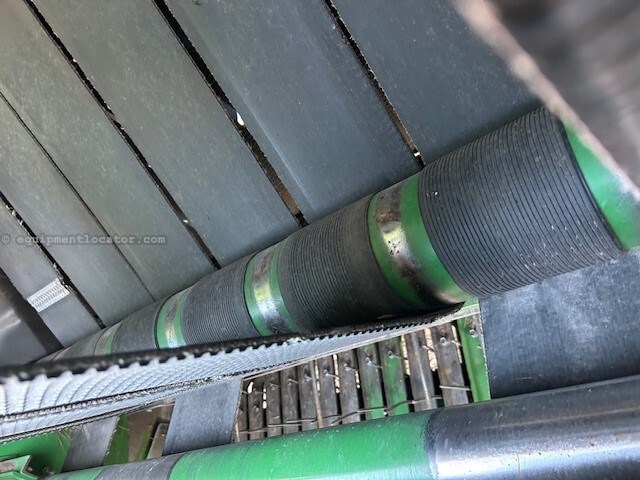 2008 John Deere 568 Image 4