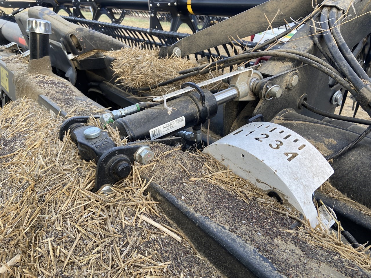 2019 MacDon FD140 Image 10