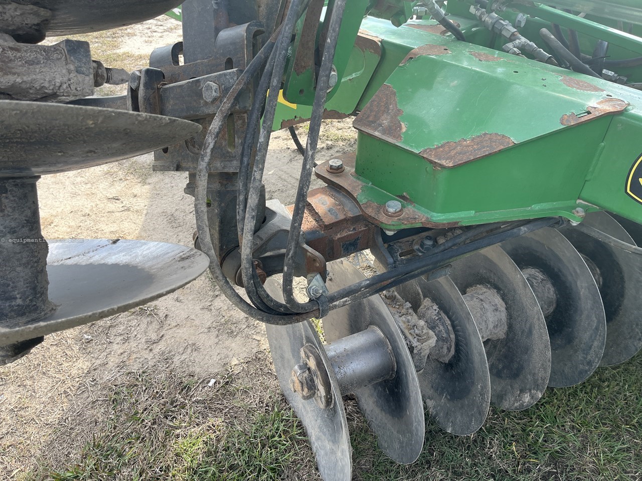 2015 John Deere 2623VT Image 21