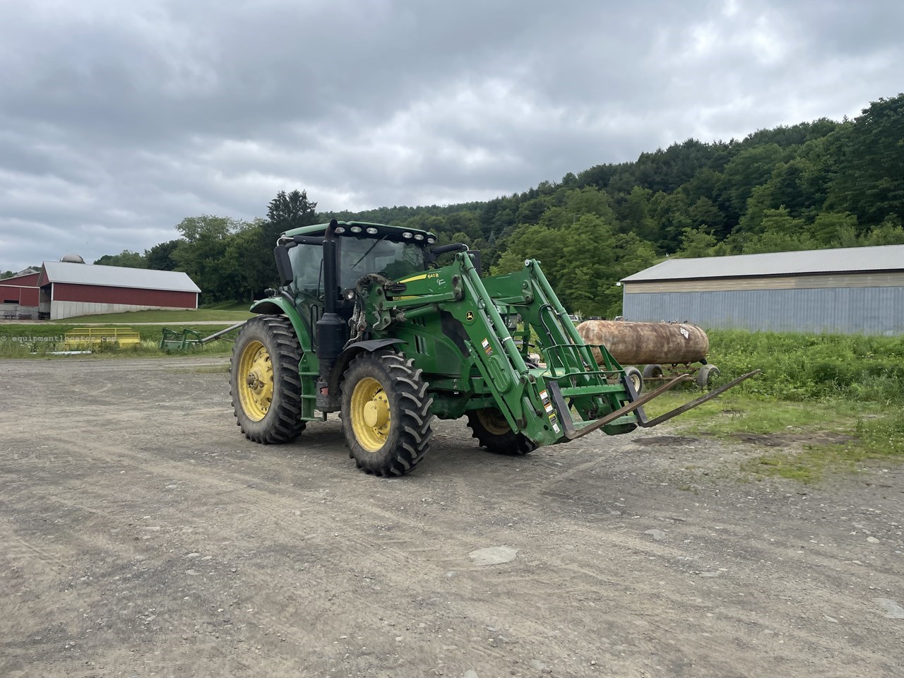 2019 John Deere 6155R Image 2