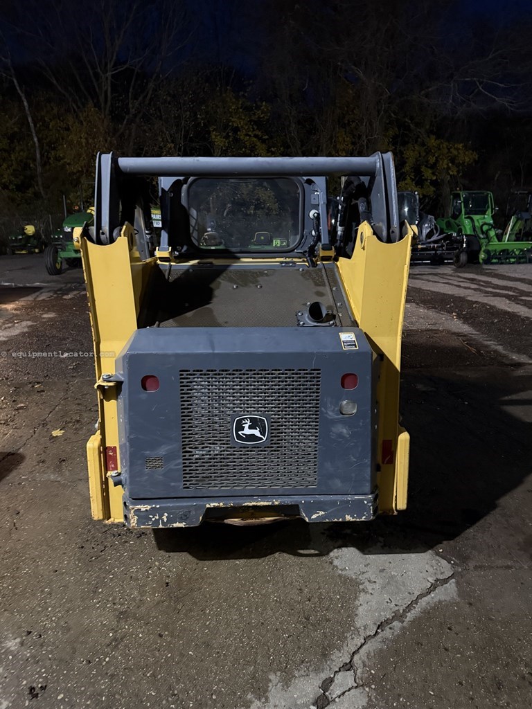 2018 John Deere 317G Image 10