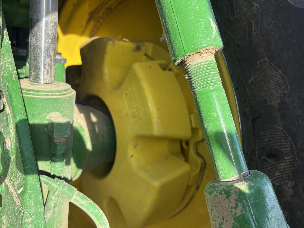 2025 John Deere 8R 370 Image 10