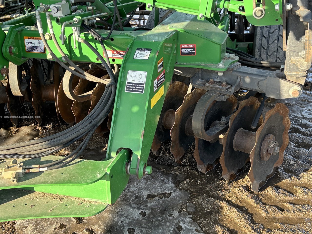 2012 John Deere 2623VT Image 10