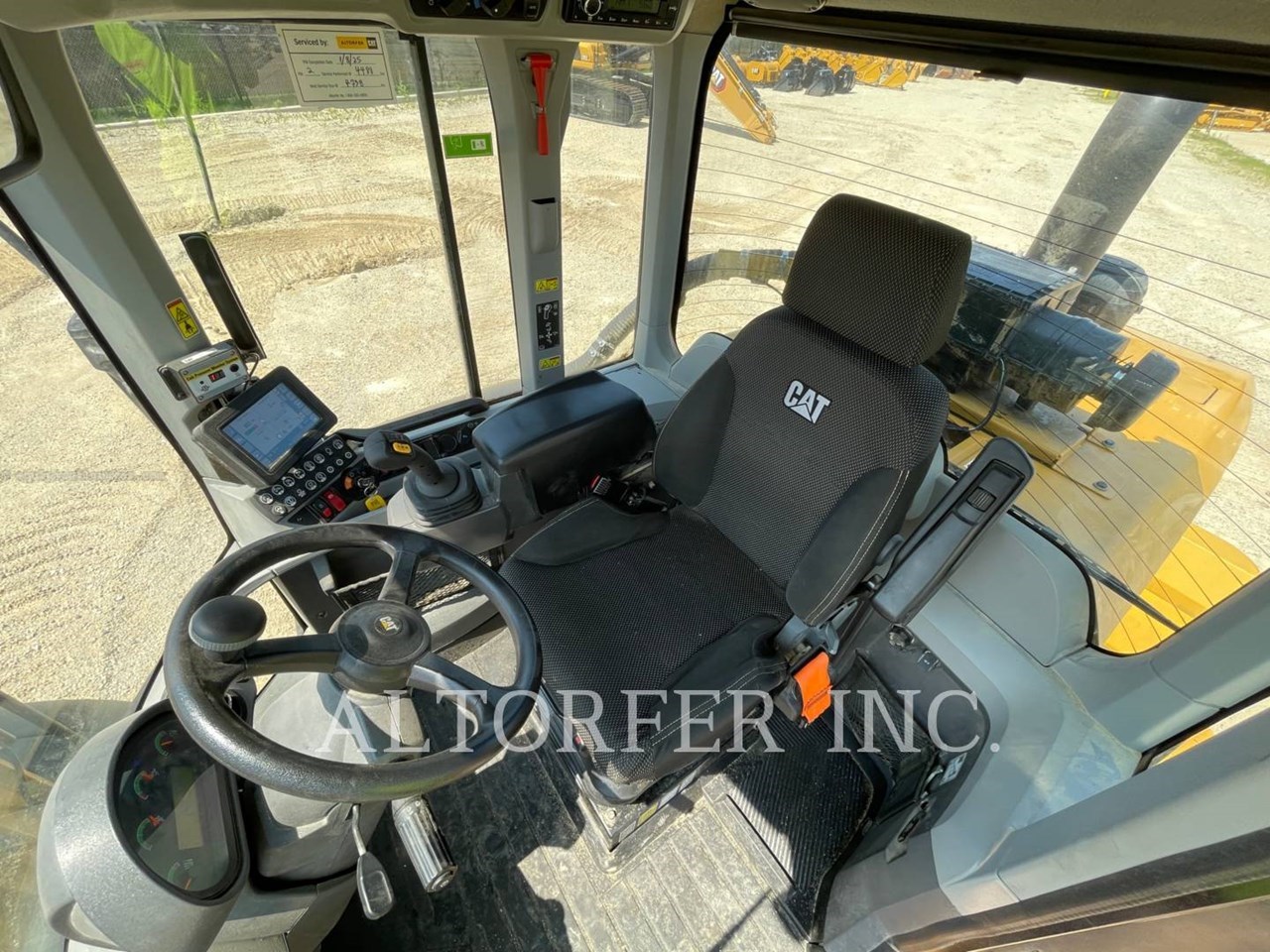 2022 Caterpillar 938M Image 14