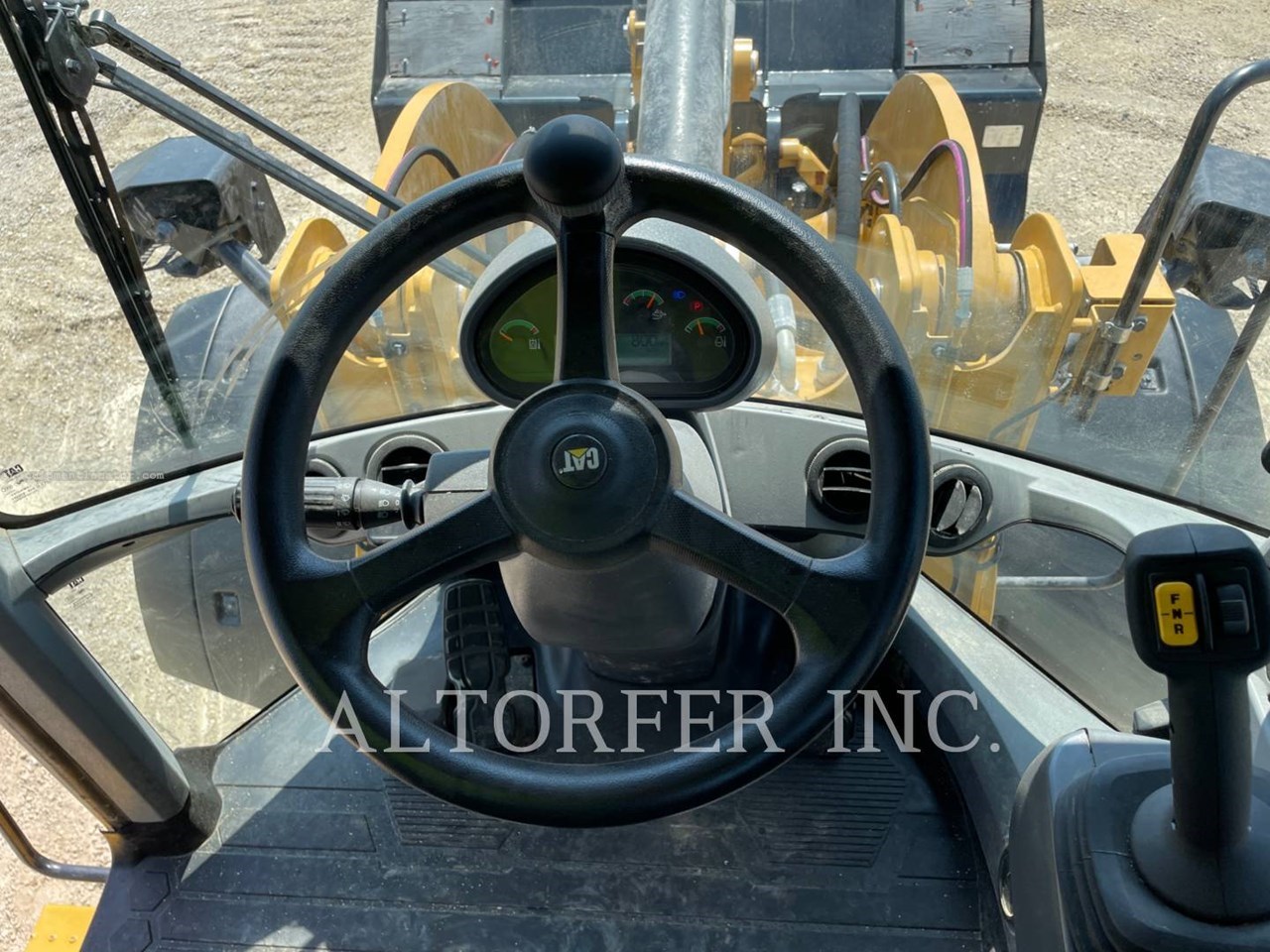 2022 Caterpillar 938M Image 16