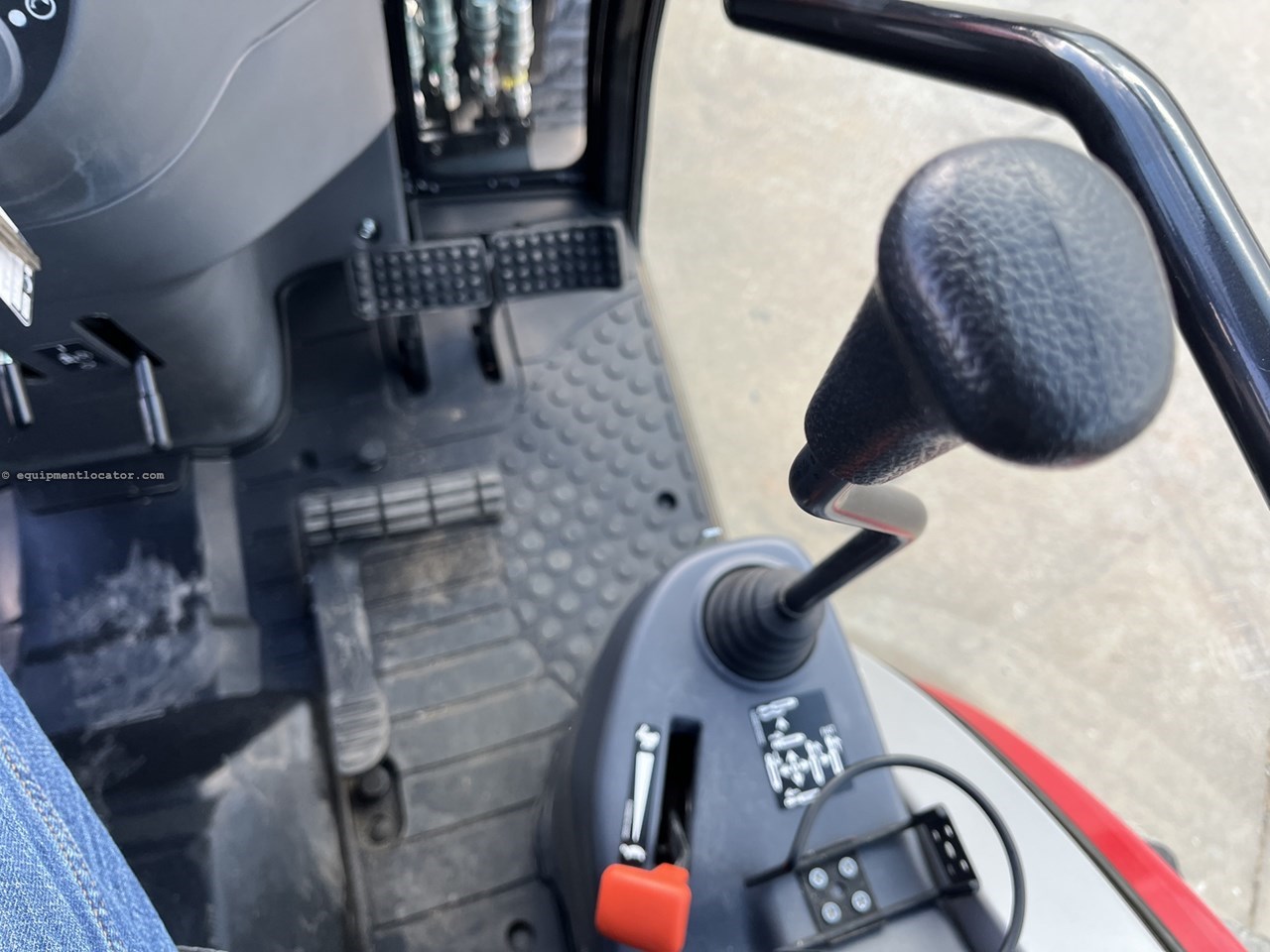 2023 Mahindra 1640 Image 10