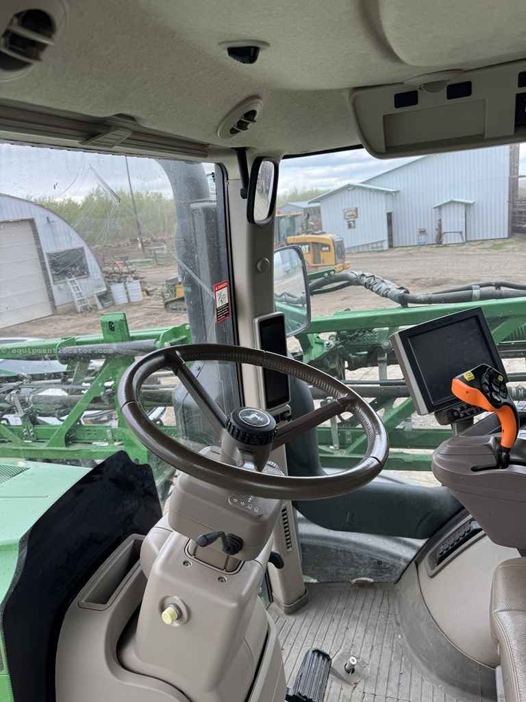 2018 John Deere R4045 Image 18