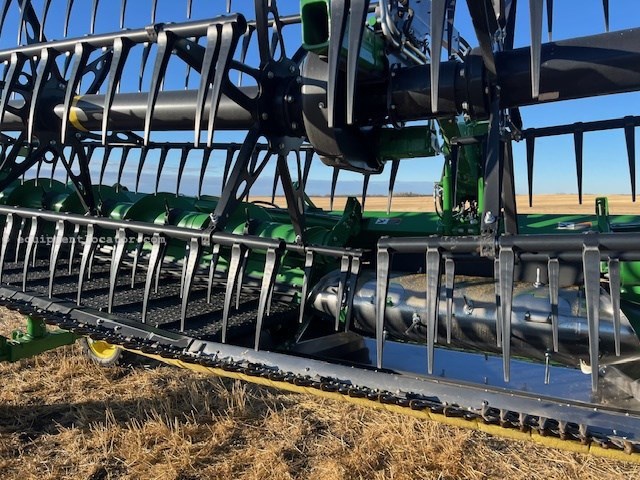 2024 John Deere HD35F Image 10