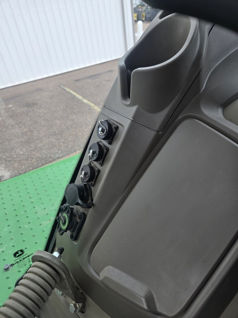 2024 John Deere 9R 590 Image 21