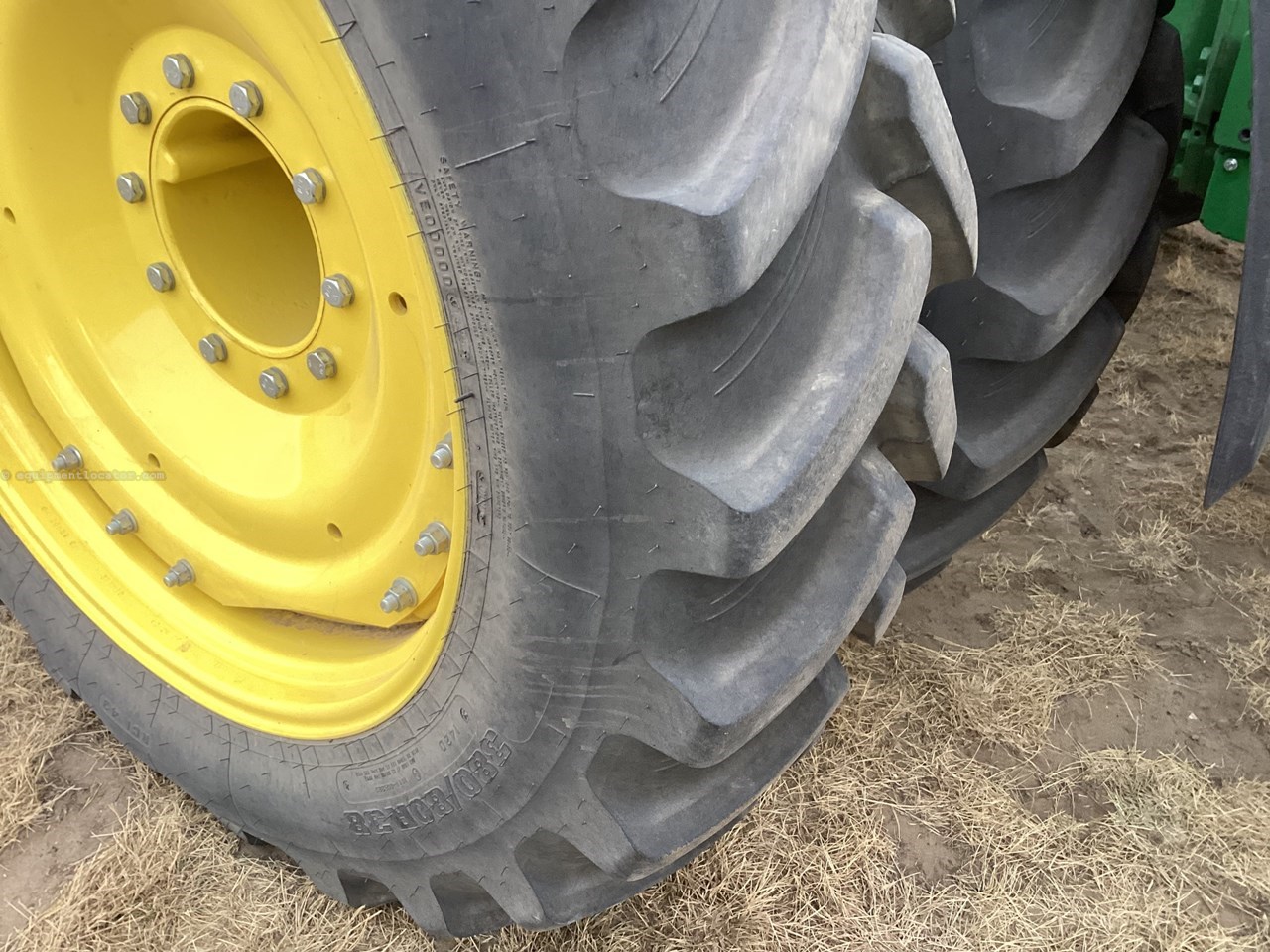 2025 John Deere 8R 370 Image 10