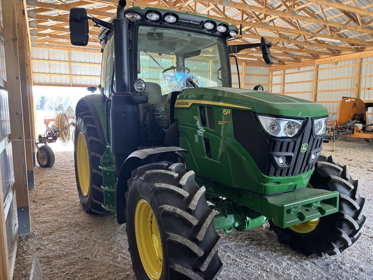 2024 John Deere 6R 110 Image 10