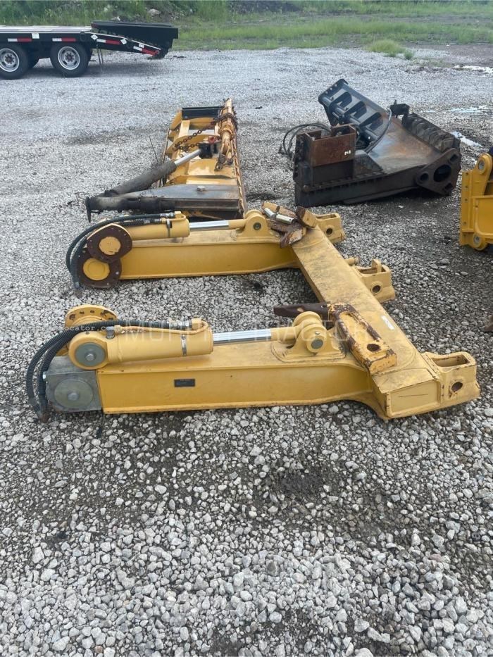 2012 John Deere 655RIP Image 3