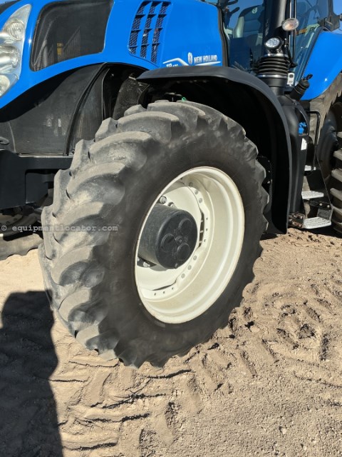 2023 New Holland T8.320 PLM Image 10